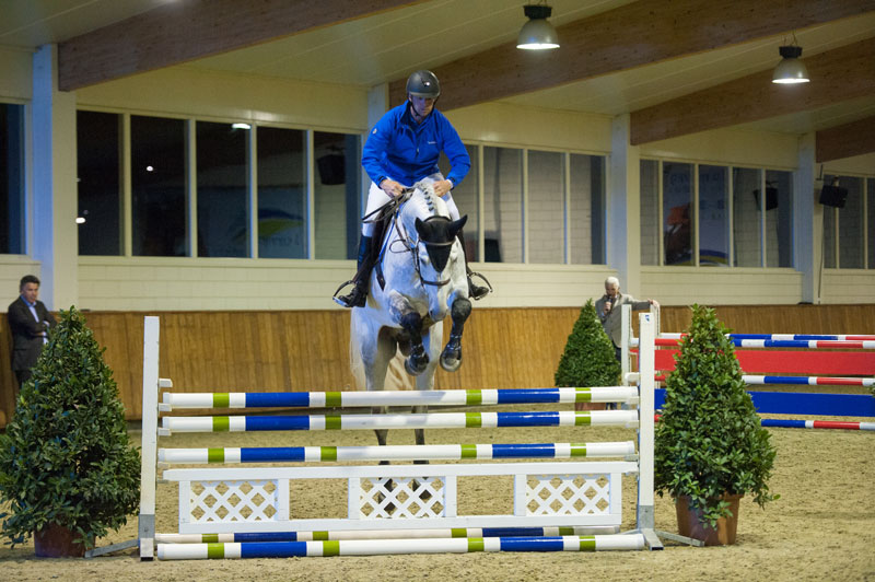 Luc van Moorsel presenter at Stal Hendrix’ stallion show | Equine MERC